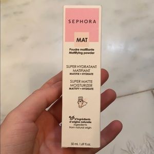 Mattifying powder